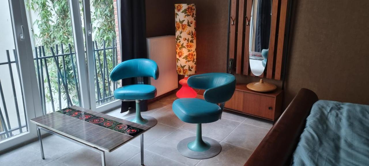 Logies La Chevre Folle - Lodging & Cooking In Style With Shared Kitchen Ostende Exterior foto